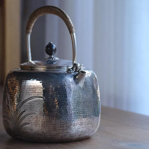 《兰》高工银壶，纯手工锻打口打出，锤目纹理塹刻工艺 商品图4