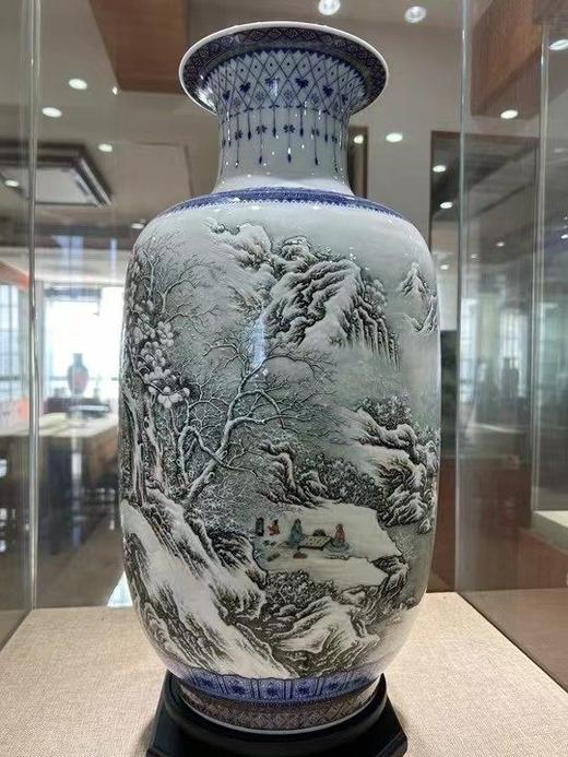 国瓷办釉下雪景赏瓶 商品图0