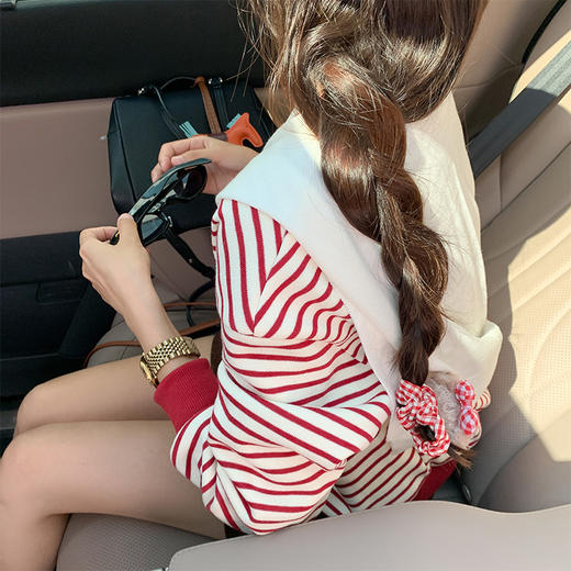 <曾小咸推荐>3.24现货秒杀 ！微信超特价！条纹加绒卫衣 日常159.99 立减80 秒杀79.99！！ 商品图4