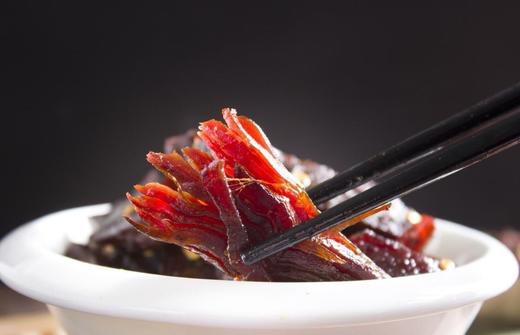 【严选】西藏阿佳  牦牛肉手撕五香/香辣  98g/袋   （厂家直发） 商品图1