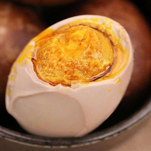 【原料甄选  恒温腌制】轻盐蟹黄蛋（76g*16枚） 商品图1