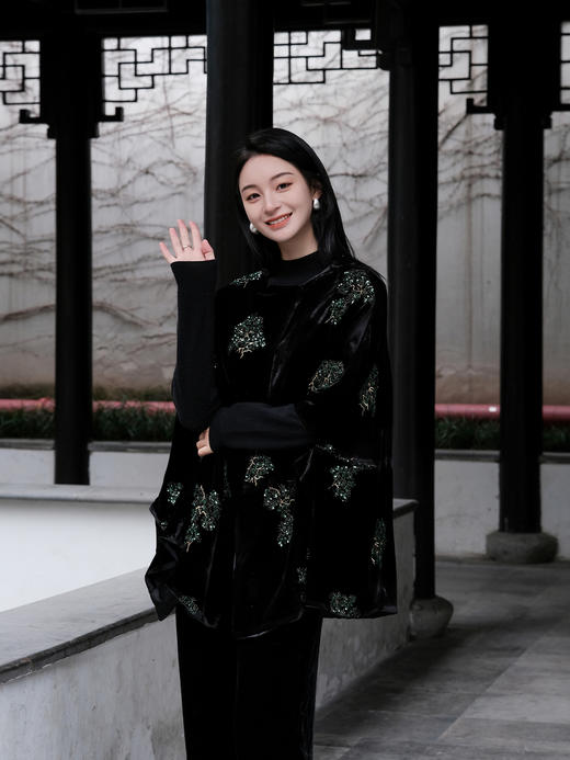 盛唐牡丹| 串珠松柏丝绒外套 商品图0