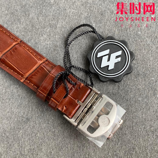 ZF新品 IWC万国表葡萄牙系列葡计IW371605腕表（新款葡计） 【精彩细节】1.精致背透，机芯可一览无余2.新版表扣设计更加舒适精妙 商品图5