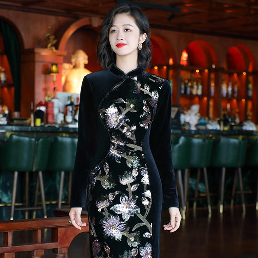 OY-24317复古中国风女装秋季新款丝绒刺绣改良长袖旗袍连衣裙24317 商品图1