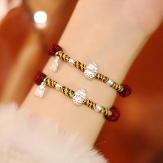 【大有水晶，999足银五福蛇】五福蛇足银手链女款，质感细腻，银光闪烁精美细致的雕刻，亲肤佩戴不易过敏手男女款本命年新年情人节礼物 商品图0