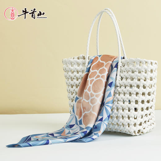 牛首山万事利联名步步莲华双面印花方巾敦煌风桑丝巾礼盒妈妈生日 商品图3