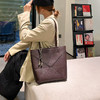 经典鲨2024年冬季新款时尚拼接大容量手提包KGB53-D595131 商品缩略图4