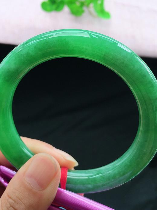 59正圈翡翠手镯 商品图1