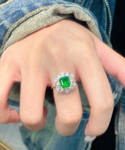 1.7ct刻面祖母绿戒指 商品图3