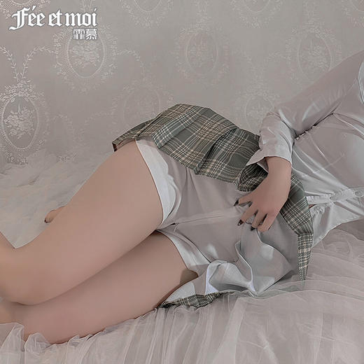 【情趣内衣】霏慕 拉链开裆免脱野外约会裙6831 商品图5