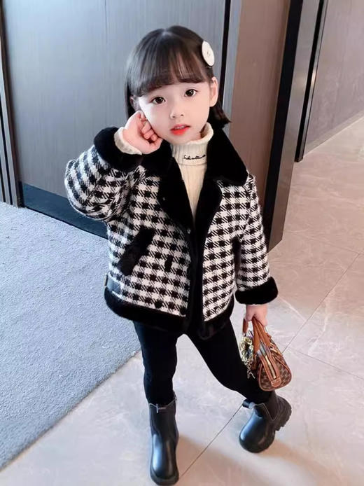 【时尚版型，设计感十足！】女童加厚外套秋冬装 新款洋气网红儿童 女宝宝加绒格子呢子大衣-QQ 商品图1