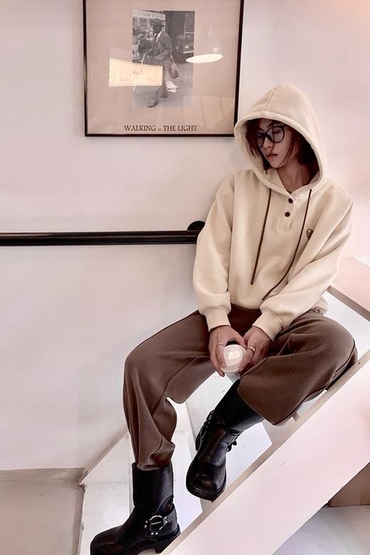 HAYES 休闲百搭加绒奶油色连帽卫衣 19698 商品图1