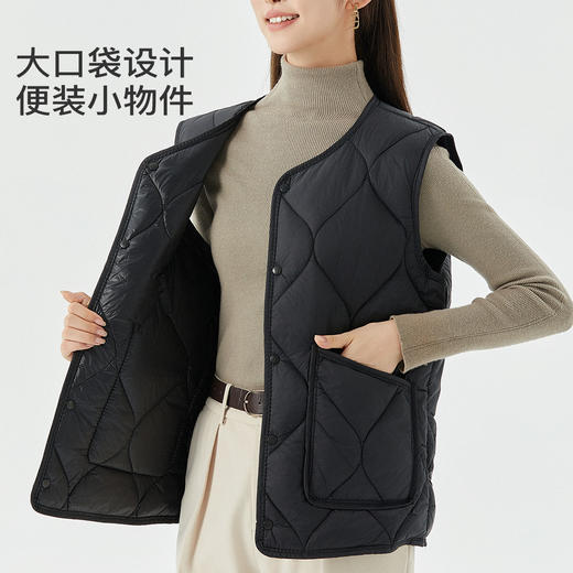 时尚菱格百搭马甲秋冬叠穿纯色内搭保暖上衣加厚御寒宽松背心女时尚菱格马甲 商品图4