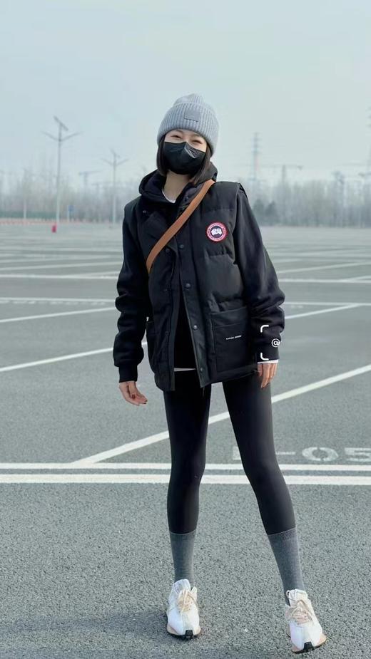 得物渠道大商订单 大鹅同款羽绒马甲 男女同款 商品图8