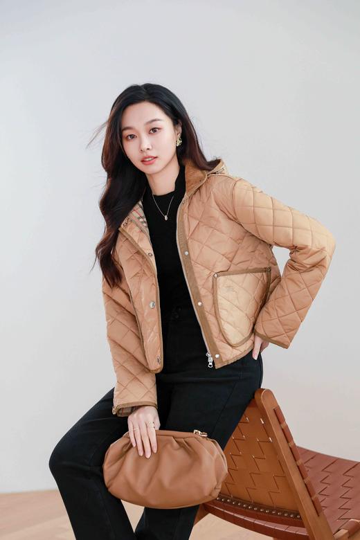 【Burberry带标系列】火桐hooton 菱形绗缝长款带帽外套 商品图2