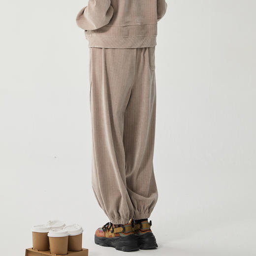 谜底休闲裤女2024冬新品运动风松紧腰厚款宽松束脚卫裤244MK1610 商品图2