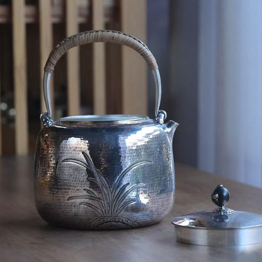 《兰》高工银壶，纯手工锻打口打出，锤目纹理塹刻工艺 商品图1