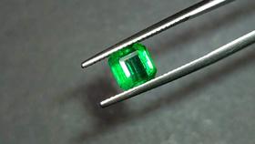 1.4ct刻面祖母绿裸石