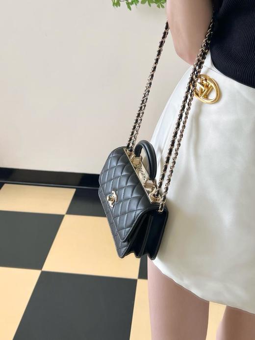香奈儿24b秋冬系列𝖳𝗋𝖾𝗇𝖽𝗒𝖢𝖢风琴包黑色（HH） 商品图4