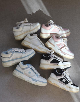 嗖 一大拨儿 哈！情侣段 Amiri MA-1 胖乎乎的小厚底 面包鞋 4色入