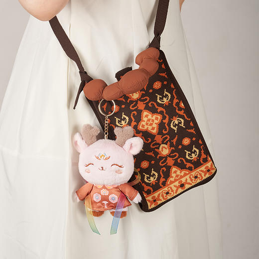 敦煌系列 藻井纹样针织手提包 纹样针织提手手机包 商品图2