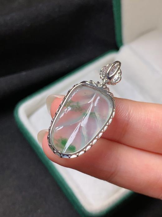 叶子翡翠吊坠 商品图4