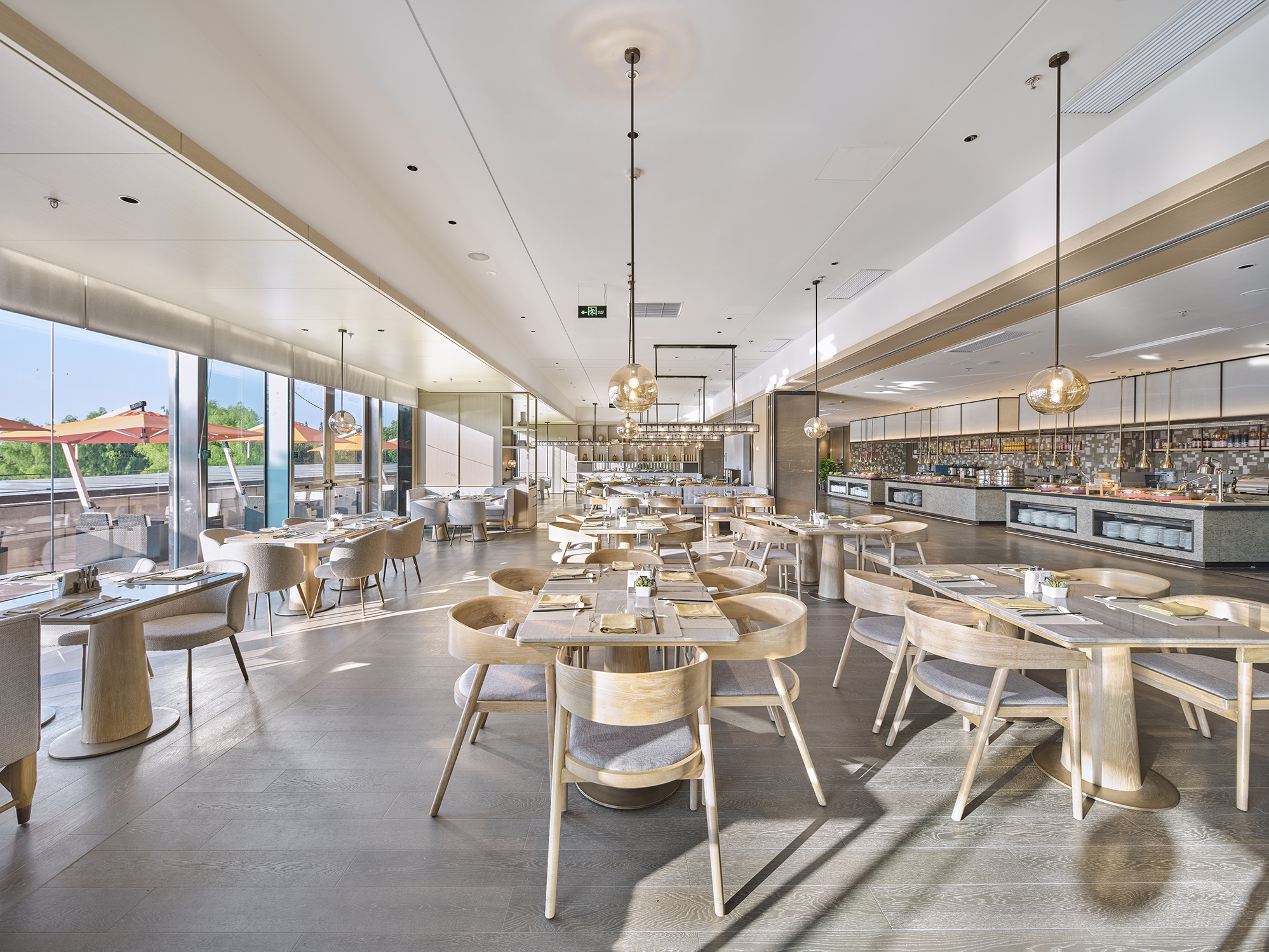 【佘山艾美】餐饮通兑购3000元送2000元，总价值5000元