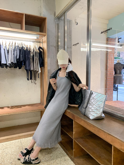 【169元任选2件】最后一波现货！气质百搭裙摆流苏设计背心连衣裙 商品图3