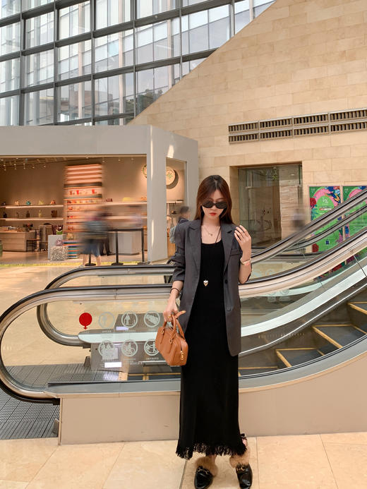 【169元任选2件】最后一波现货！气质百搭裙摆流苏设计背心连衣裙 商品图9