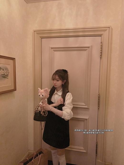 金蘑菇菇 Love temper乖乖牌 / 娃娃领衬衫+miu背心裙 商品图3