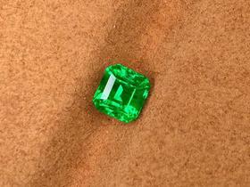 1.39ct刻面祖母绿裸石