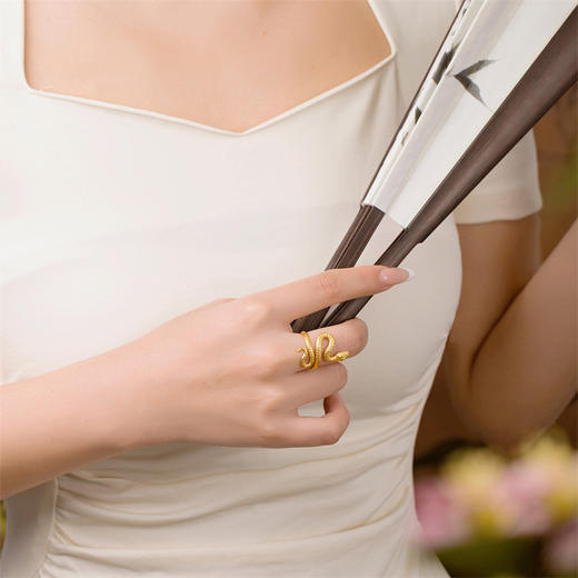 黄金生肖蛇戒指 灵蛇献瑞系列足金灵蛇盘绕戒指女士礼物MEMORA诗普琳LRE02701（线上专供） 商品图2