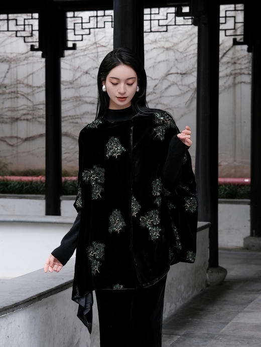 盛唐牡丹| 串珠松柏丝绒外套 商品图1