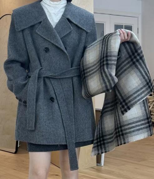 【门店同款】ENJOY冬季柔韧与共海军领大衣 160146068 商品图0