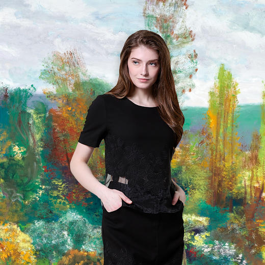 【伯妮斯茵】161T202--黑色T恤--长着向日葵的蔬菜园--《生命之美-梵高的花园》 商品图1