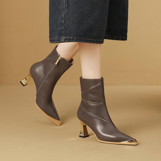 【预售7天】防踢金属尖头全皮高跟短靴女秋冬款拉链粗跟显瘦靴气质黑色时装靴CX&CX2666-4 商品图1