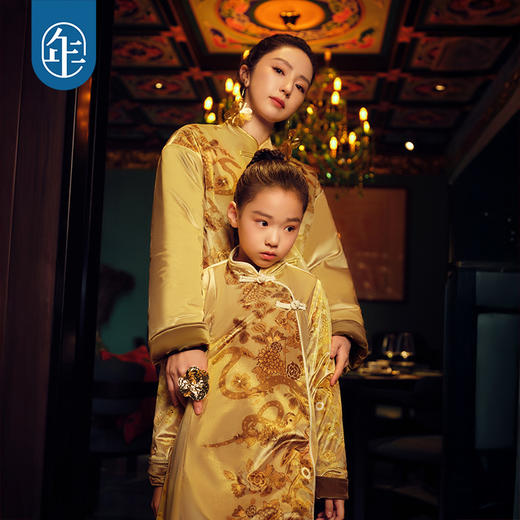 【董璇同款】年衣女童亲子装改良旗袍冬款儿童演出服中式唐装外套足够花旗袍裙 商品图0