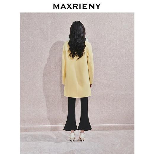 MAXRIENY精致优雅感绵羊毛大衣女24秋新款翻毛领盘扣廓形气质外套(货号:MF85CT751) 商品图2