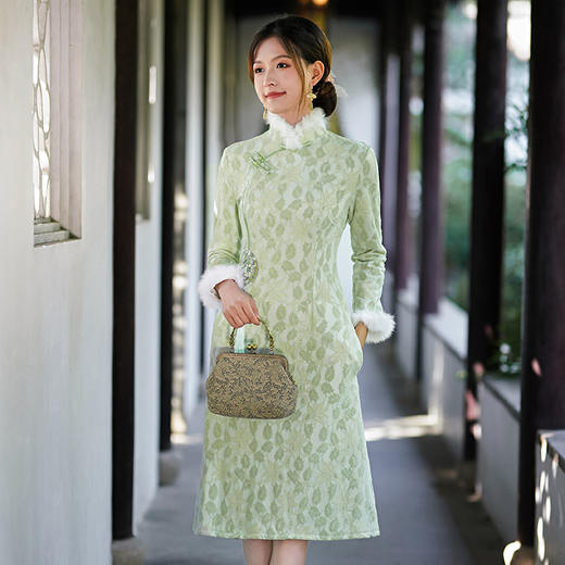 【预售5天】蕾丝加绒加厚修身毛领，清新甜美气质日常少女旗袍裙ZBN6307 商品图5