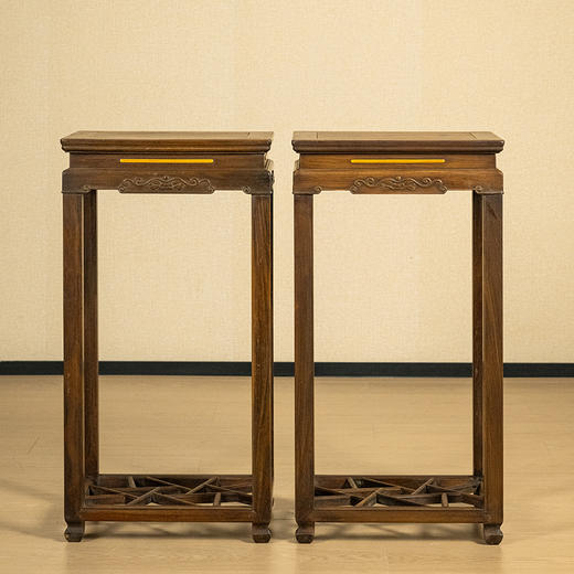 清 红木嵌黄杨云纹花几（一对） 商品图0