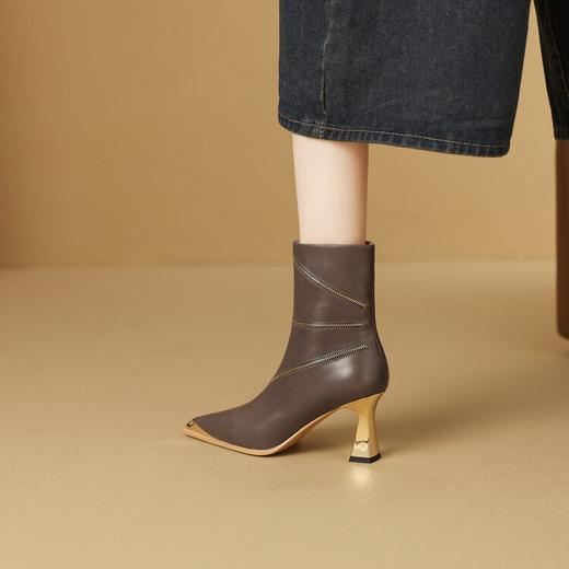 【预售7天】防踢金属尖头全皮高跟短靴女秋冬款拉链粗跟显瘦靴气质黑色时装靴CX&CX2666-4 商品图2