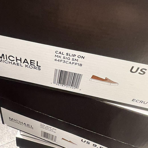 Michael Kors/MK 男士字母印花圆头低帮一脚蹬懒人鞋 商品图3