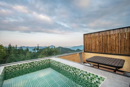 【德阳什邡#279号院】11房温泉私汤院子，可单房预定，团建，云海日出、夏季避暑、冬季赏雪，漂流、温泉汤池。slyd 商品图4