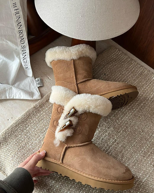 油叽叽牛角扣雪地靴 商品图2