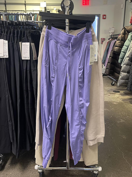 Lululemon/露露乐蒙 Dance Studio 女士中腰抽绳吸汗弹力运动长裤 商品图2