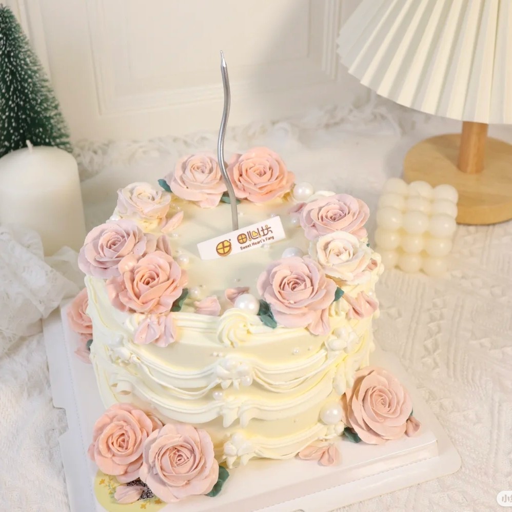 【创意鲜奶裱花蛋糕定制016款】