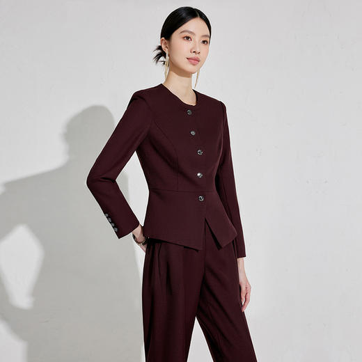 高级感时尚通勤职场秋冬新款女修身版型 商品图1