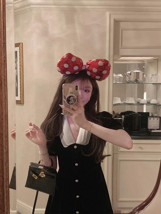 金蘑菇菇 千金丝绒裙 微泡泡袖又蛮有俏皮感的 好驾驭 商品图9