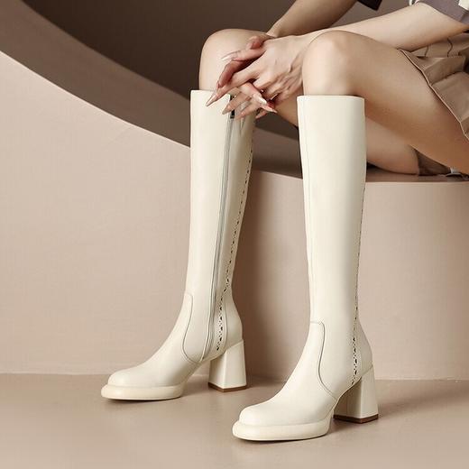 【预售7天】真皮高跟防水台长筒女秋冬新款不过膝高筒靴粗跟米白色厚底长靴CFE&3137 商品图3
