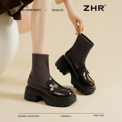 ZHR则则金属装饰粗跟弹力靴女2024新款时髦加绒粗跟短靴显高显瘦 商品图9
